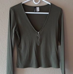 H&M/Divided Army Green Long Sleeve